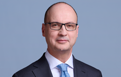 Stefan Walter, Direktor